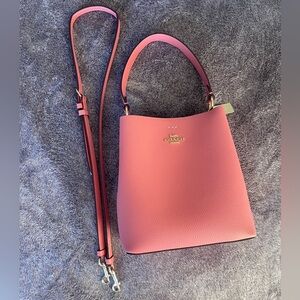 Coach Small Town Bucket Bag Pink